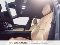 2023 Volvo XC60 Ultimate Dark B6-1