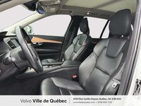 Volvo XC90 Momentum 2021-1