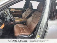 2022 Volvo XC90 Momentum-1