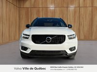 2022 Volvo XC40 R-Design-1