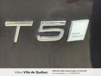 Volvo XC40 R-Design 2022-6