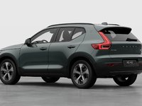 Volvo XC40 PLUS DARK THEME 2026-1
