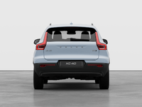 Volvo XC40 PLUS DARK THEME 2026-5