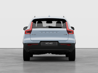Volvo XC40 PLUS DARK THEME 2026-5