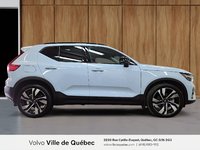 Volvo XC40 Plus Dark Theme 2026-3