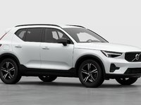2026 Volvo XC40 CORE DARK THEME-2