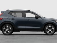 Volvo XC40 PLUS DARK THEME 2026-6