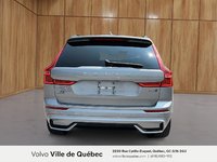 2022 Volvo XC60 R-Design-3