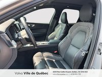 2022 Volvo XC60 R-Design-7