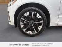 Volvo XC60 Plus Dark Theme 2026-6