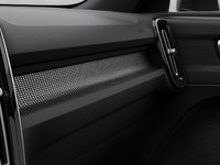 Volvo XC40 Plus Dark Theme 2025-6