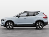 Volvo XC40 Plus Dark Theme 2025-5