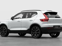 Volvo XC40 Ultra Dark Theme 2026-1