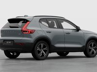 Volvo XC40 Core Dark Theme 2026-3