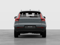 Volvo XC40 Plus Dark Theme 2026-5
