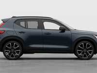 Volvo XC40 Plus Dark Theme 2026-6