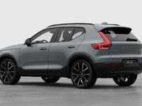 Volvo XC40 Plus Dark Theme 2026-1