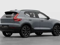 Volvo XC40 Plus Dark Theme 2026-3