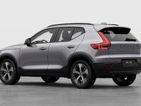 Volvo XC40 Plus Dark Theme 2026-1
