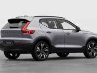 Volvo XC40 Plus Dark Theme 2026-3