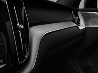 2025 Volvo XC60 Plug-In Hybrid Polestar Engineered-6
