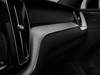 2025 Volvo XC60 Plug-In Hybrid Ultra Black Edition-6