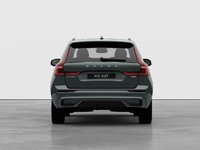 2026 Volvo XC60 Plug-In Hybrid Plus Dark Theme-5