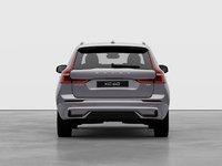 2026 Volvo XC60 Plug-In Hybrid Plus Dark Theme-5