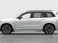 2026 Volvo XC90 Plug-In Hybrid Ultra Dark Theme-7