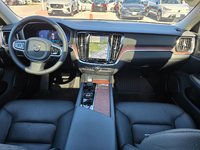 2024 Volvo S60 PLUS DARK THEME-4