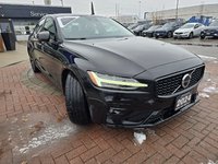 2024 Volvo S60 PLUS DARK THEME-5