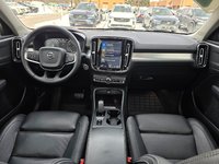 2020 Volvo XC40 MOMENTUM-4