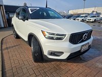 2022 Volvo XC40 R-DESIGN-5