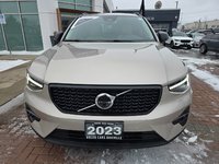 2023 Volvo XC40 ULTIMATE DARK THEME-3
