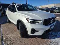 2024 Volvo XC40 ULTIMATE DARK THEME-5