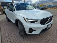 2025 Volvo XC40 PLUS DARK THEME-5
