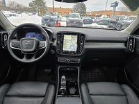 2025 Volvo XC40 PLUS DARK THEME-4