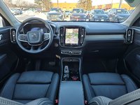 2025 Volvo XC40 PLUS BRIGHT THEME-4