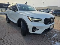 2025 Volvo XC40 PLUS DARK THEME-5