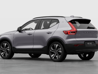 2026 Volvo XC40 Ultra (Dark Theme)-1