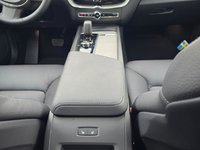 2025 Volvo XC60 PLUS DARK THEME-4