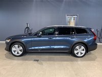 2025 Volvo V60 Cross Country B5 AWD Core-1