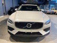 2025 Volvo V60 Cross Country B5 AWD Plus-7