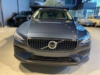 2025 Volvo V60 Cross Country B5 AWD Plus-7