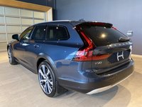 2023 Volvo V90 Cross Country B6 AWD Ultimate-2