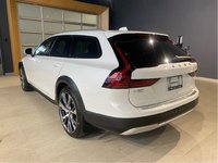 2025 Volvo V90 Cross Country B6 AWD Ultra-2