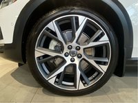 2025 Volvo V90 Cross Country B6 AWD Ultra-6