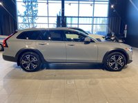 2025 Volvo V90 Cross Country B6 AWD Plus-5