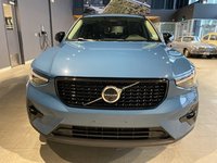 2023 Volvo XC40 B5 AWD Ultimate - Dark-7