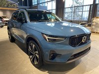 2023 Volvo XC40 B5 AWD Ultimate - Dark-6